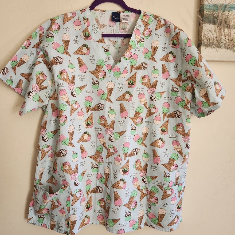 Basic Editions Scrub Top With Ice Cream Cones XL
